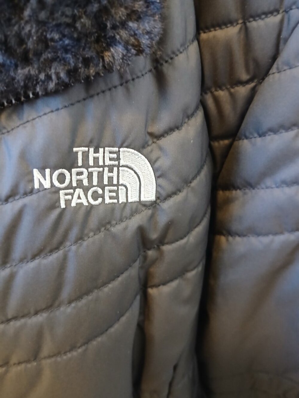 The Northface Women's Jacket- Reversible - Picture 2 of 5
